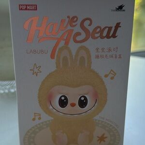 Pop Mart Labubu 'Have A Seat' Figure (Sisi)